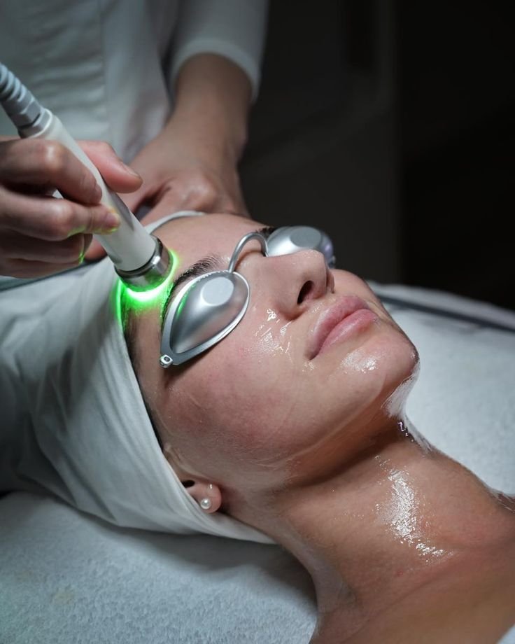Hydra Facial